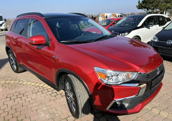 Mitsubishi ASX cena 62900 przebieg: 43581, rok produkcji 2016 z Bodzentyn małe 667